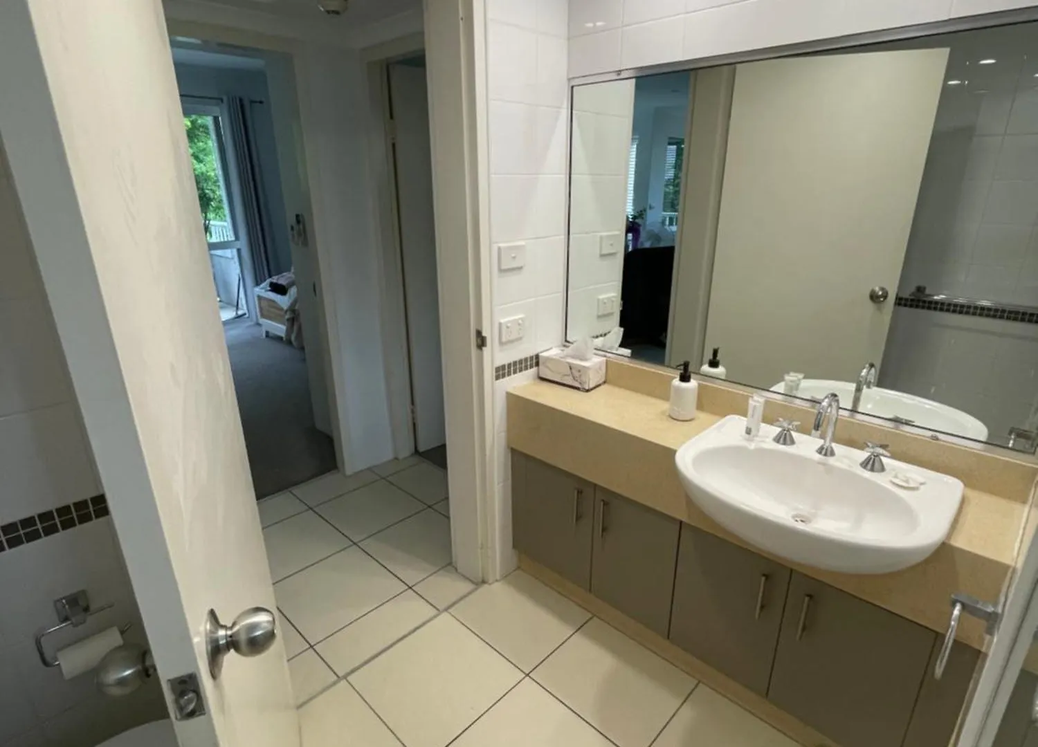 Secluded Tropical Apartment Palm Cove
